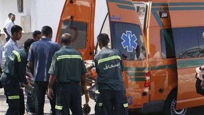 إصابة طفل بكسور صدمته سيارة بالبحيرة