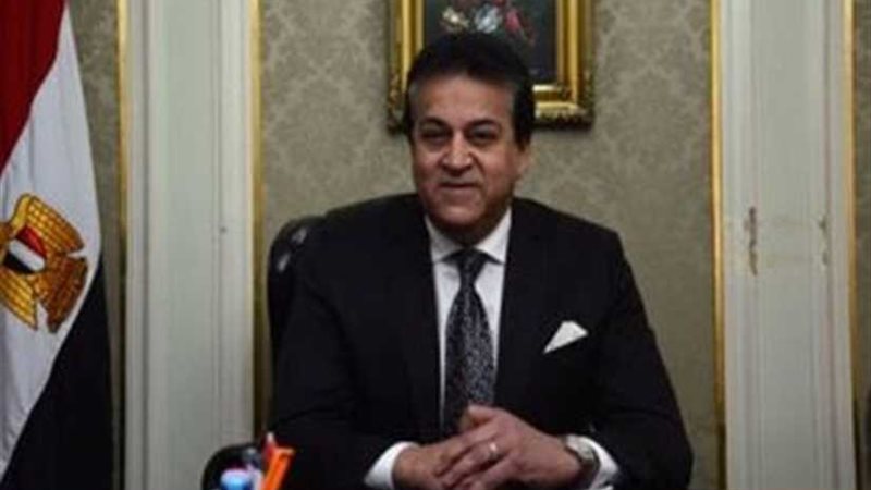 تعيين عمداء جدد لكليات