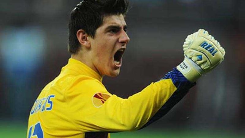 كورتوا الأقرب لخلافة