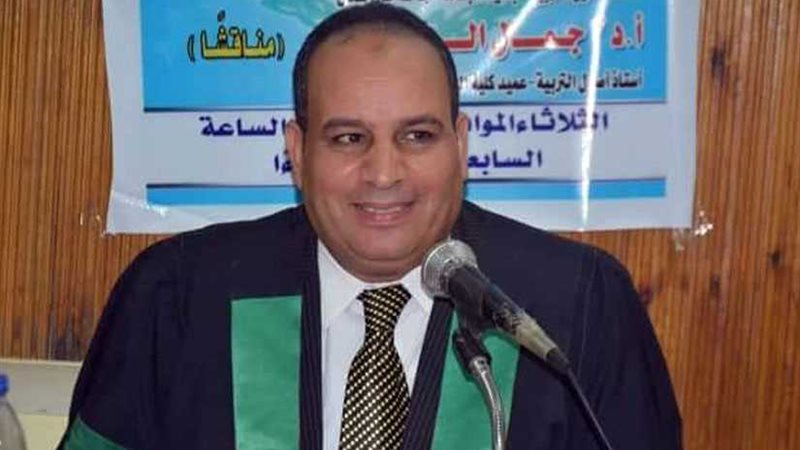 دور الأسرة والمدرسة