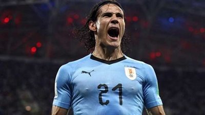 كافاني: فخور بقيادة أوروجواي لربع نهائي كأس العالم