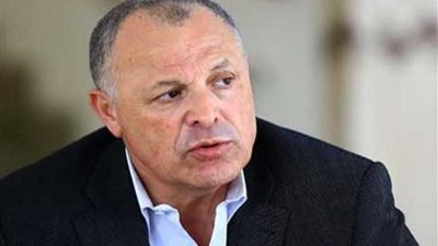 بعد الاجتماع مع رؤساء الأندية:التمسك ب 25 لاعبا .. والدوري من مجموعة واحدة