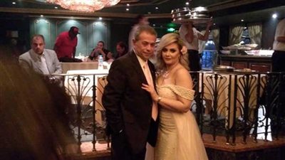 ننشر صور زفاف الإعلامي توفيق عكاشة وحياة الدرديري