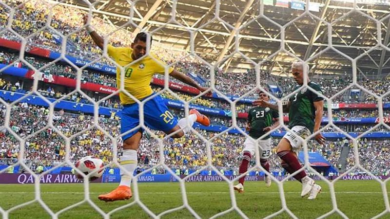 البرازيل تطيح بالمكسيك