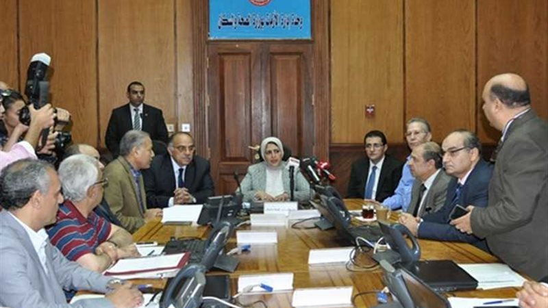 القوافل الطبية تخدم