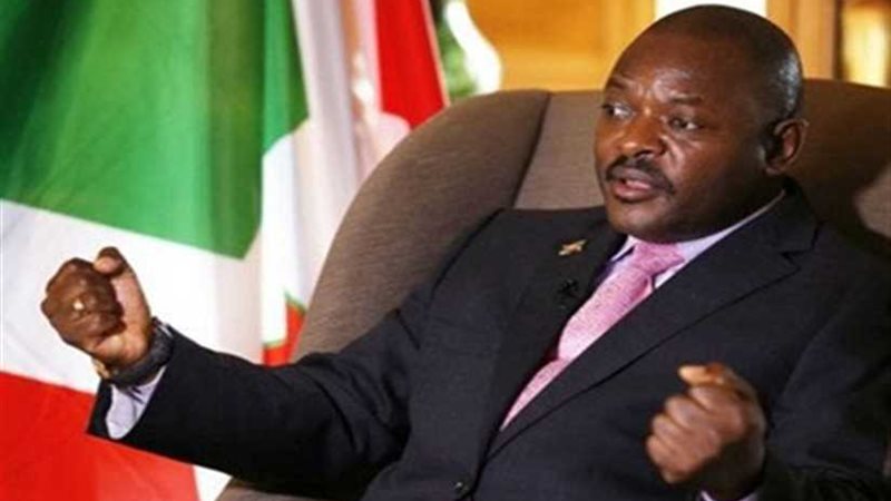 رئيس بوروندي يكرم