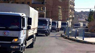إدخال 127 شاحنة مساعدات أردنية للنازحين السوريين واتصالات دولية لدراسة احتياجاتهم