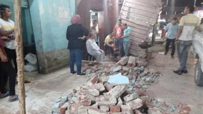 انهيار شرفة عقار بمنطقة سندوب بالمنصورة