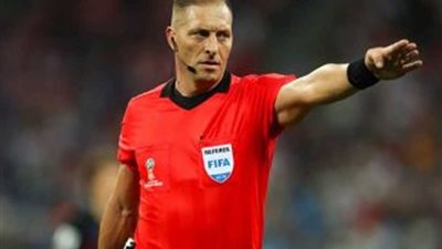 «فيفا» يكشف أسماء حكام الدور ربع النهائي في مونديال روسيا