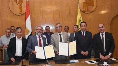 تعاون علمي بين جامعتي القاهرة وجورجيا الأمريكية