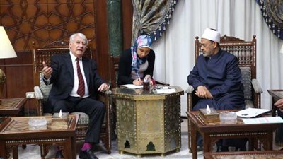 وفد برلماني فرنسي: نسعى للاستفادة من خبرات الأزهر في تحقيق الاستقرار المجتمعي بأوروبا