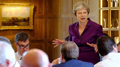 تفاصيل الإجتماع الماراثونى العاصف بقصر 