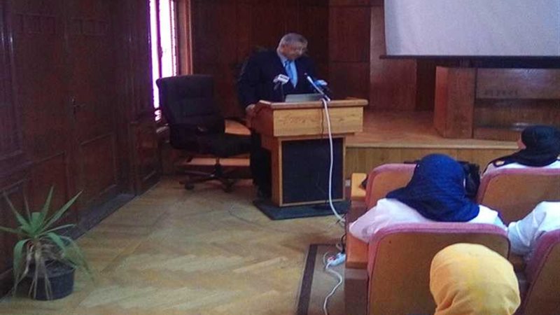 وزير الصحة الأسبق: