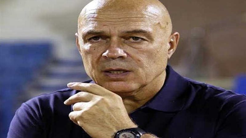 جروس يحاضر لاعبو