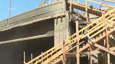 هيئة الطرق: السلم الخشبي بالوراق غير شرعي وخارج أعمالنا