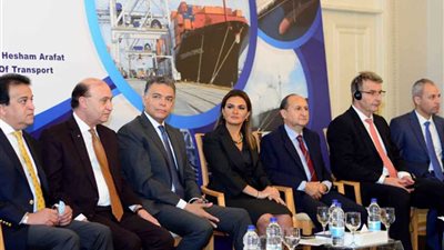 تعاون بين وزارات الاستثمار والنقل والتجارة والتعليم العالي وقناة السويس لتطوير الموانئ