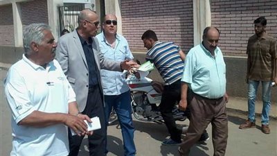 إحالة 194 طبيبًا وممرضًا وموظفًا بالهياتم وصفط للنيابة