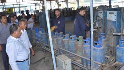 محافظ أسيوط يوجه بتكثيف الحملات الرقابية على الأسواق