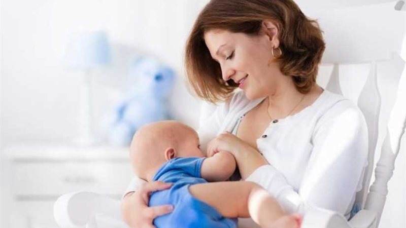 أمريكا ضد الرضاعة