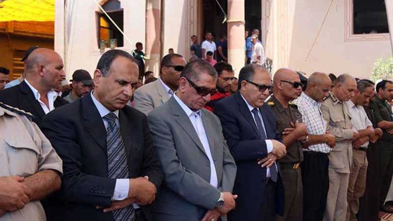 آلاف المواطنين بكفرالشيخ