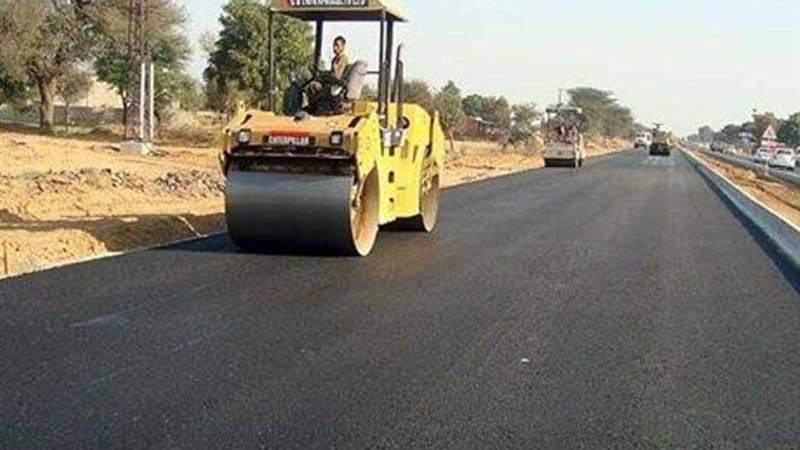 رصف 6 طرق بمركز بلقاس