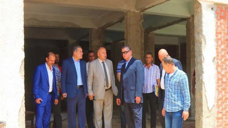 محافظ كفرالشيخ يتفقد