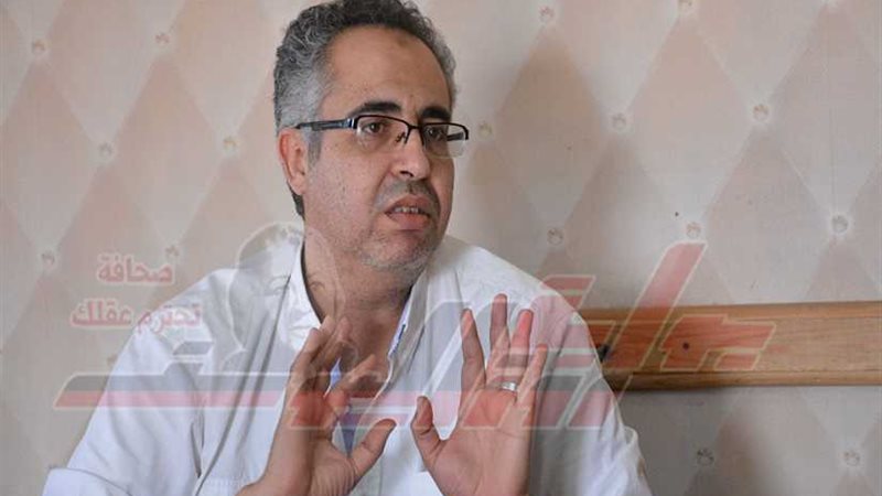 إسماعيل مختار: الفني