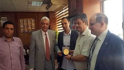 جامعة المنوفية تستقبل العالم الفرنسي” إريك جيبال“