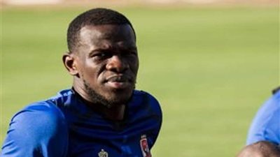 الوافد الجديد ينتظم في تدريبات الأهلي
