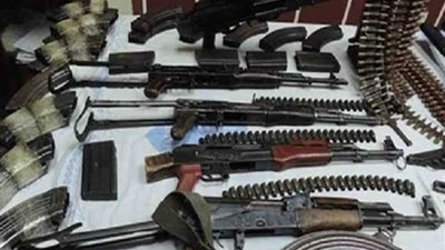 ضبط 20 قطعة سلاح ناري و39 عنصرا إجراميا في حملات أمنية بقنا