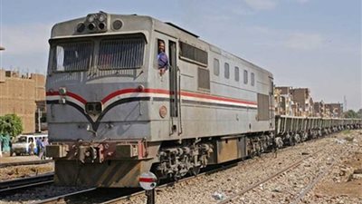 توقف حركة القطارات بالصعيد.. وتحقيق عاجل لكشف ملابسات الحادث