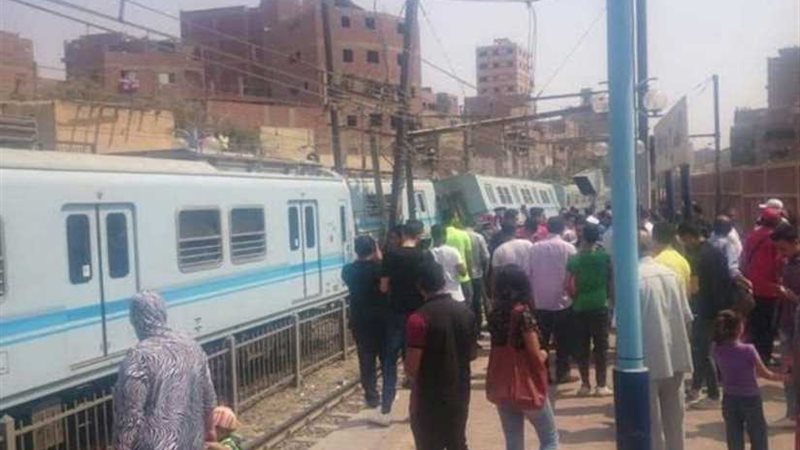 انقلاب عربة مترو