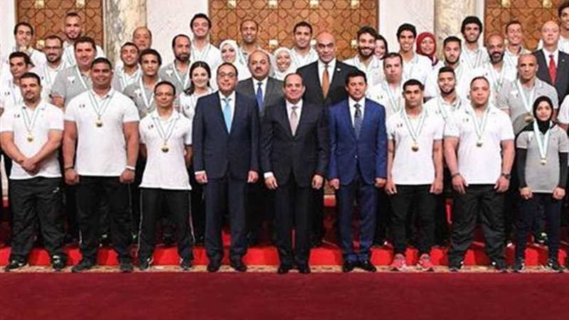 ‏معتز عاشور : تكريم