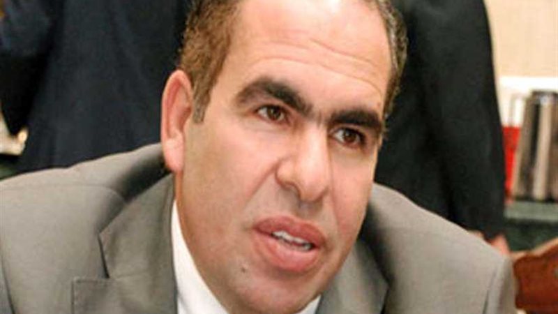 الوفد يطمئن على مصابي