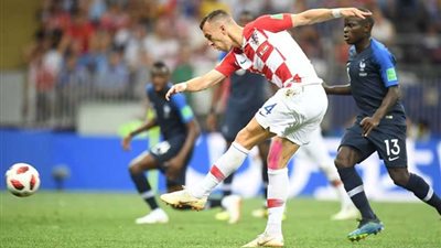 بريزيتش يعدل النتيجة لكرواتيا بمعركة فرنسا