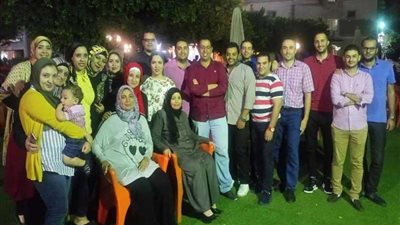 «فيس بوك» يجمع الدفعة 85 بعد 20 عامًا