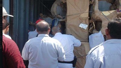 تسلم 116 قطعة أثرية من ميناء دمياط البحري