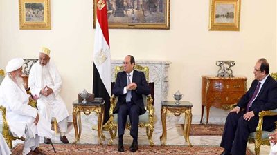 الرئيس السيسى يستقبل سلطان البهرة .. ويشيد بدور الطائفة في ترميم المساجد الأثرية