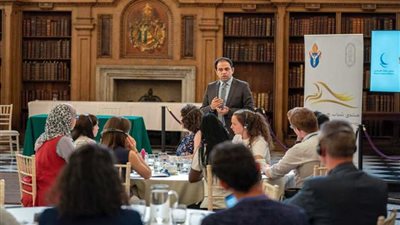 مستشار شيخ الأزهر : الأزهر والكنيسة نجحا في حماية النسيج الوطني وعبرا بمصر إلى بر الأمن