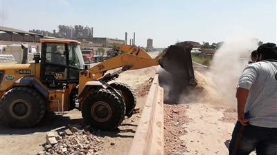 النقل: استخدام خطوط السكك الحديدية في نقل 