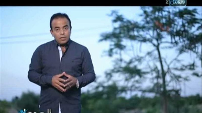 فيديو.. إعلامي يطالب