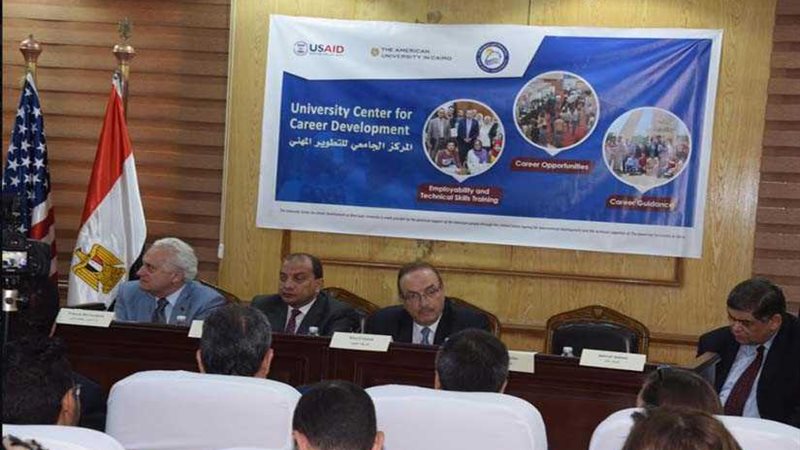 محافظ بني سويف ورئيس