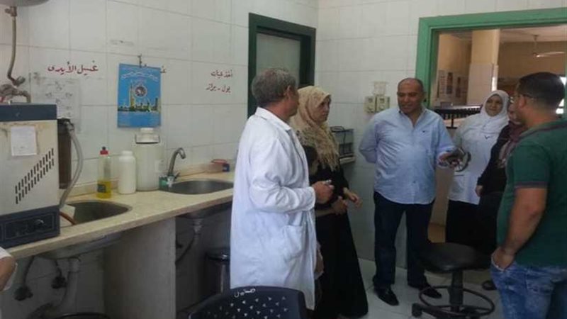 إحالة 10 أطباء بوحدة