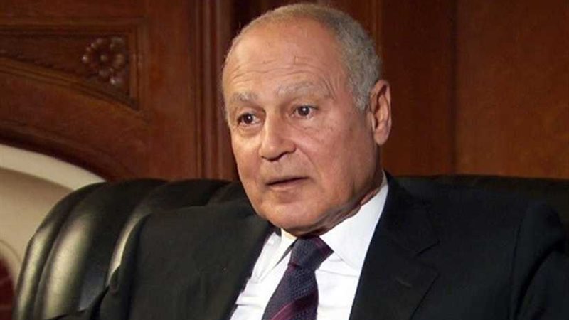 أبو الغيط يبحث مع