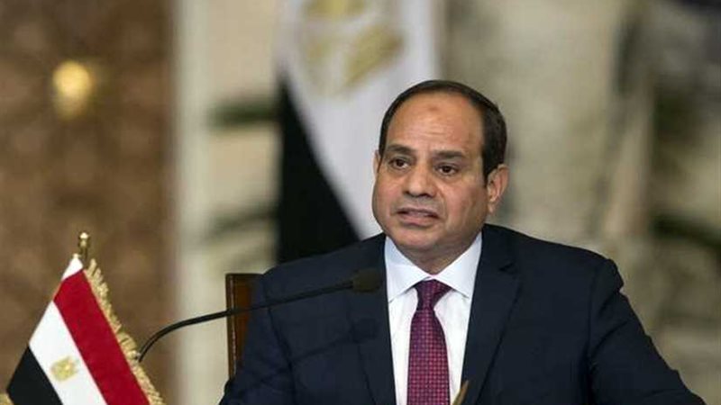 الرئيس السيسي يبدأ