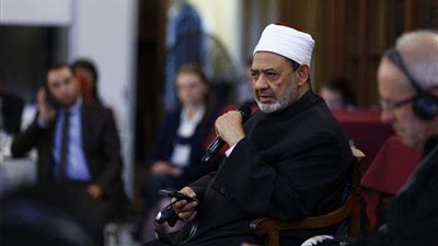 الإمام الأكبر: أشعر بالمسؤولية تجاه كل البشر في العالم وليس المسلمين فقط