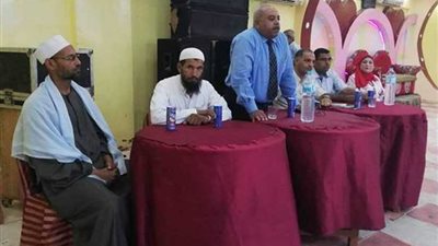 ندوات توعيه لحجاج بنى سويف