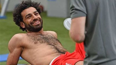 إبتسامة «صلاح» بعد عودته إلى ميلود تُسعد ليفربول