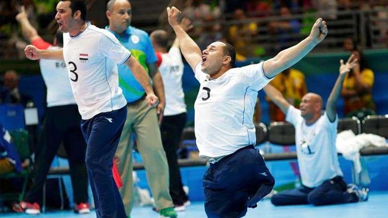 منتخب الطائرة جلوس