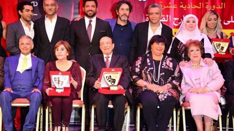 بالصور ..دموع وابتسامات